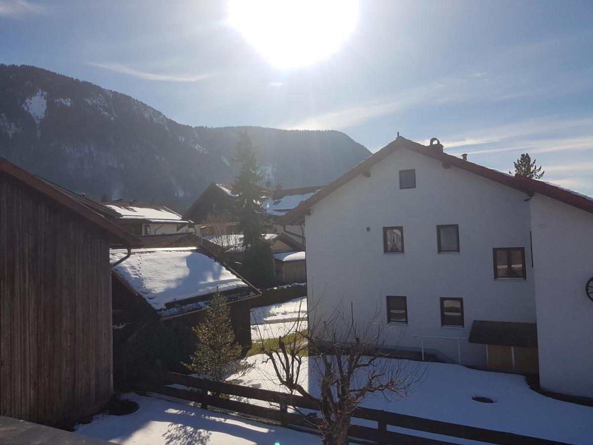 La Locanda Ristorante Pizzeria Garni Ohlstadt Exteriör bild