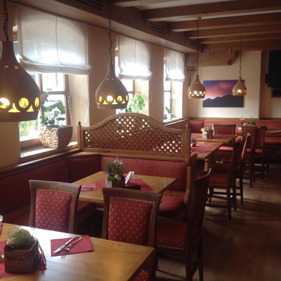 La Locanda Ristorante Pizzeria Garni Ohlstadt Exteriör bild