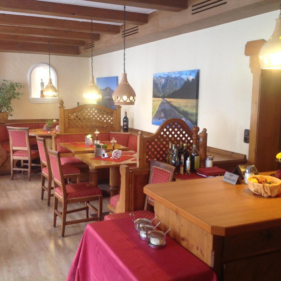La Locanda Ristorante Pizzeria Garni Ohlstadt Exteriör bild