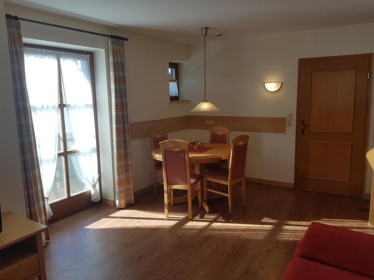 La Locanda Ristorante Pizzeria Garni Ohlstadt Exteriör bild